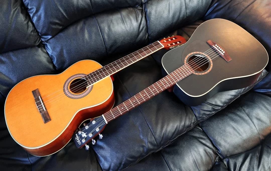 Electric vs. Acoustic Guitar: How to Choose the Right One